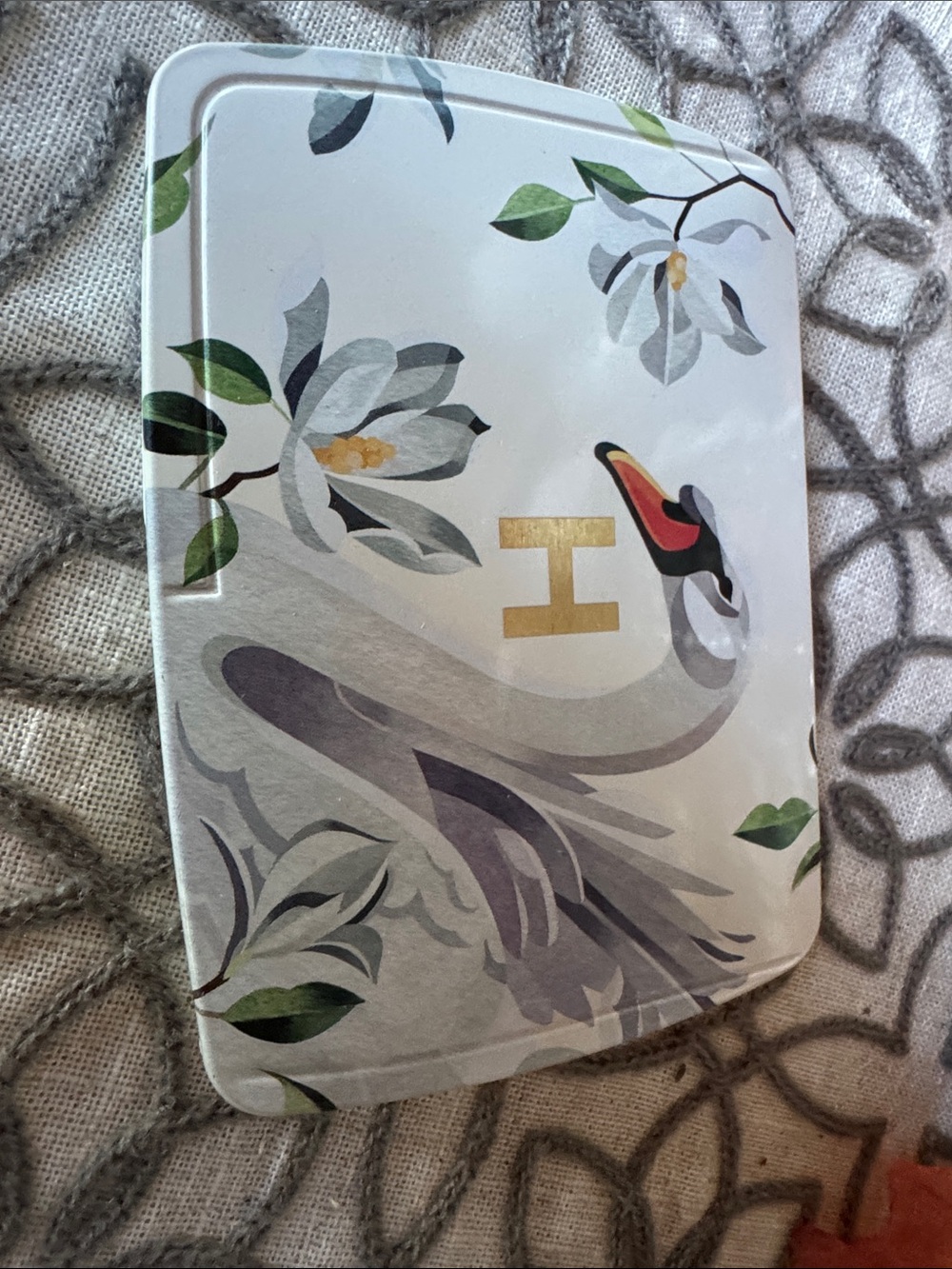 Hourglass Swan Palette